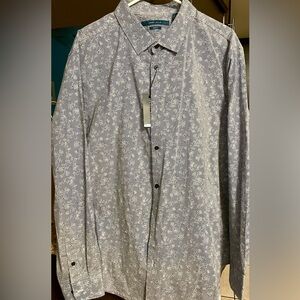 Men’s blue and white button down flower print dress shirt